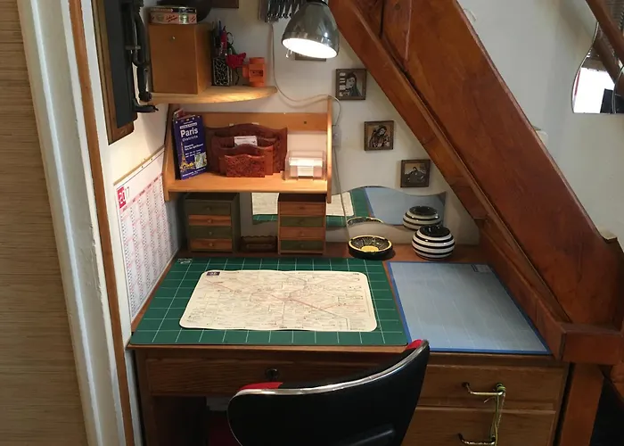 Petit Au Coeur De * Paris